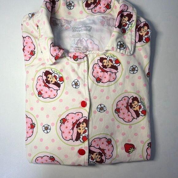 Strawberry shortcake Pajama Top Lg Short Sleeve - Picture 1 of 6